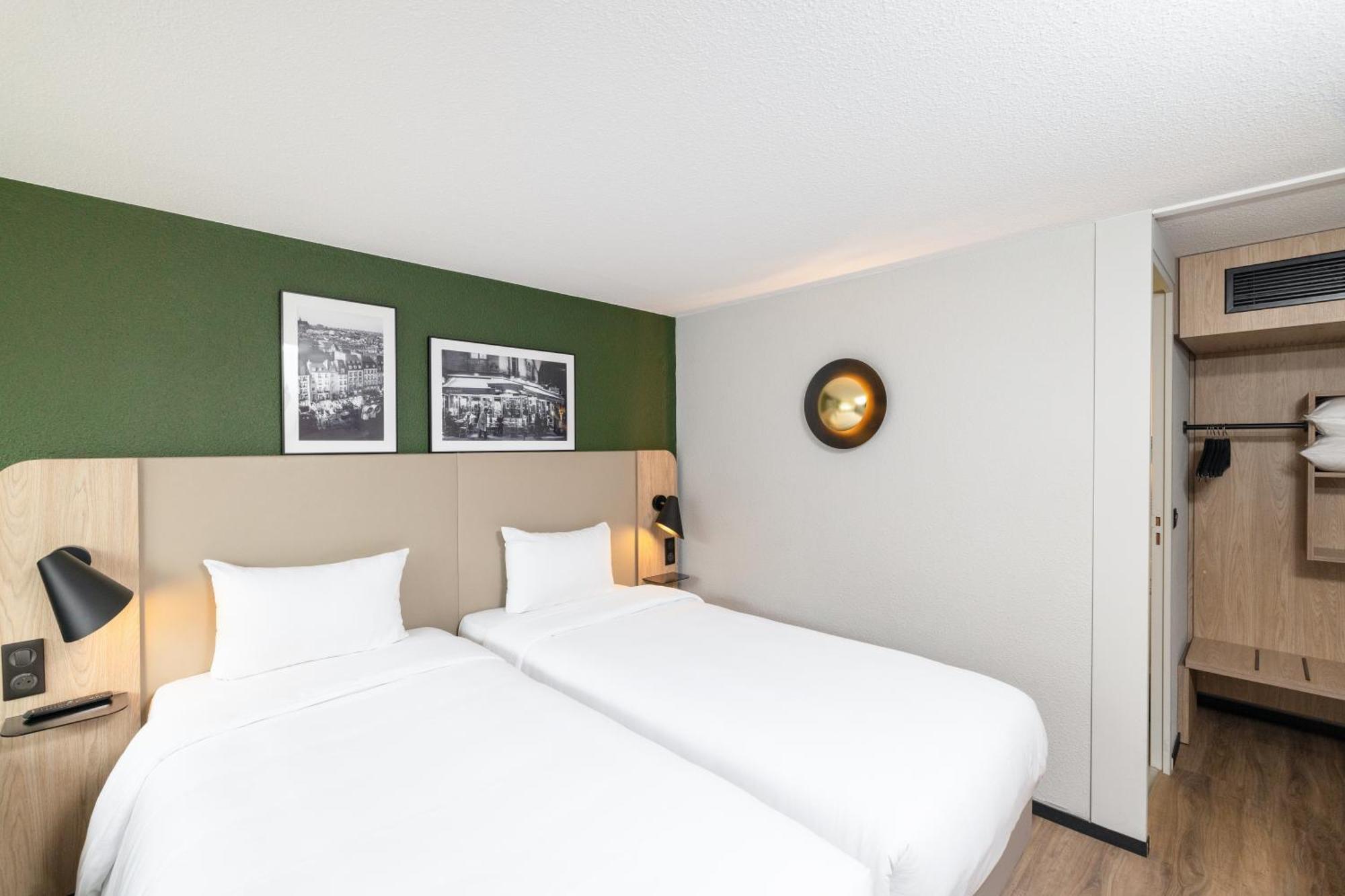 Отель Campanile Prime - Nimes Centre Экстерьер фото