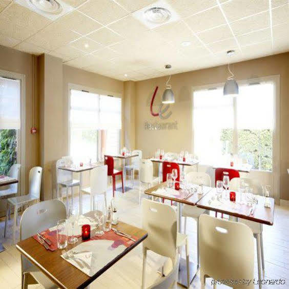 Отель Campanile Prime - Nimes Centre Экстерьер фото